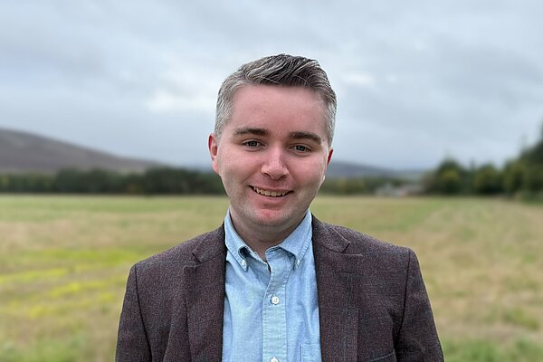 Candidate Des Buchanan