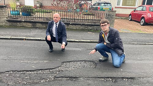 Lib Dem cllrs on Parkgrove Drive